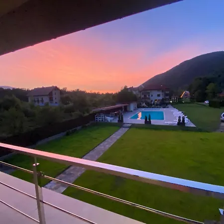 приватна європа 3*