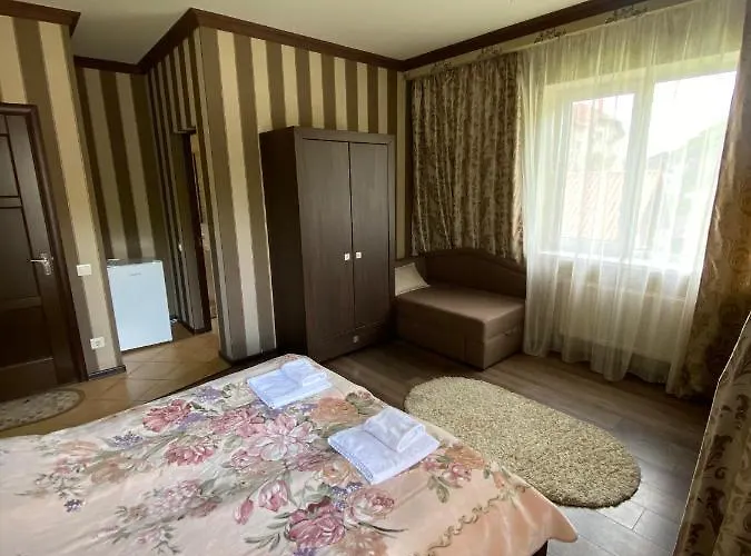 Apart Otel приватна європа Solochin